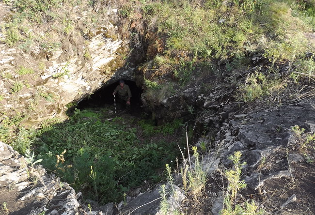 Пещера Притон